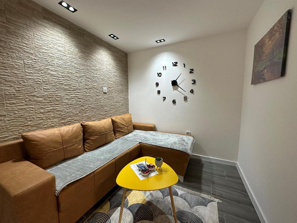 Vucinic Studio Apartment Cetinje Dış mekan fotoğraf